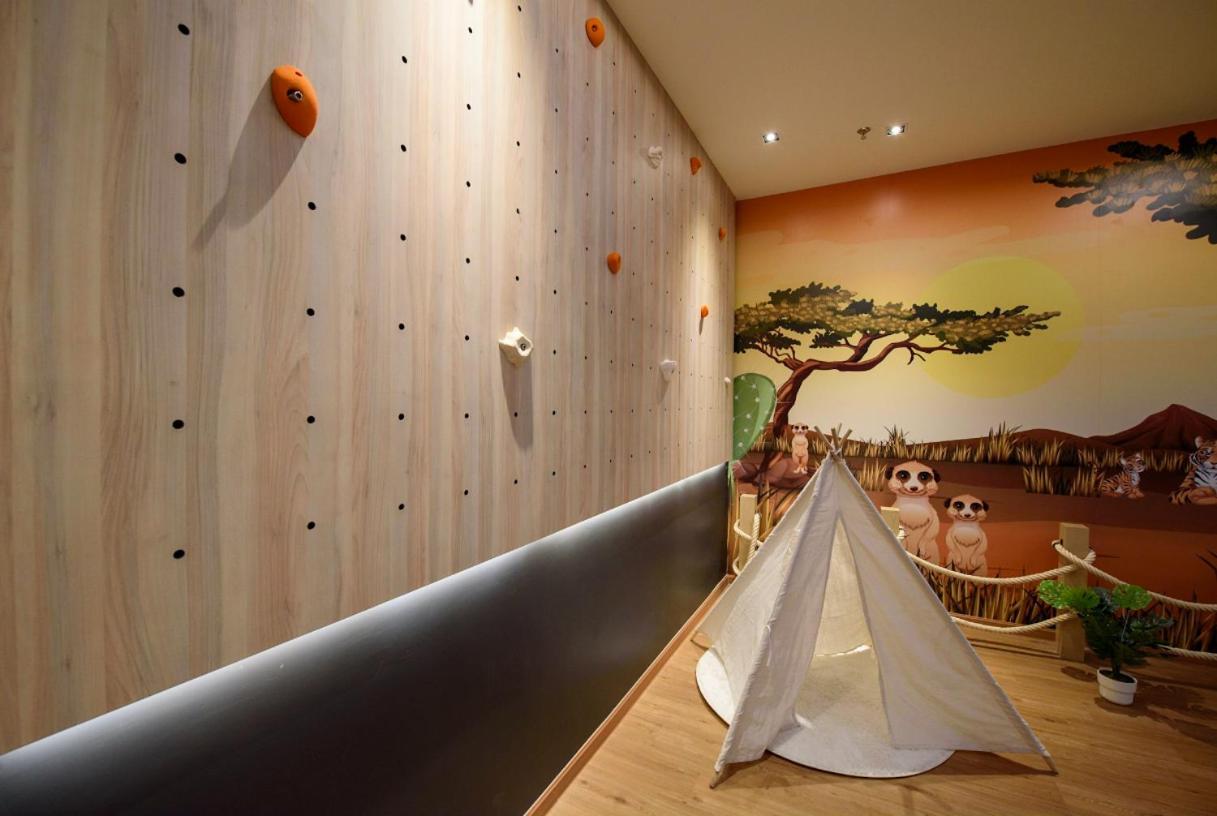 Tallest Concept Theme Suite Klcc Kuala Lumpur Exteriör bild